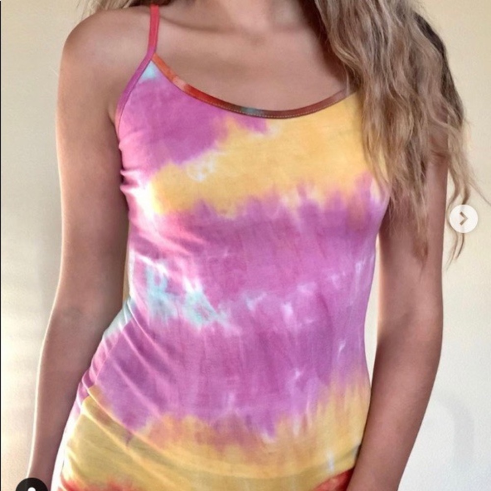 BODYCON DRESS